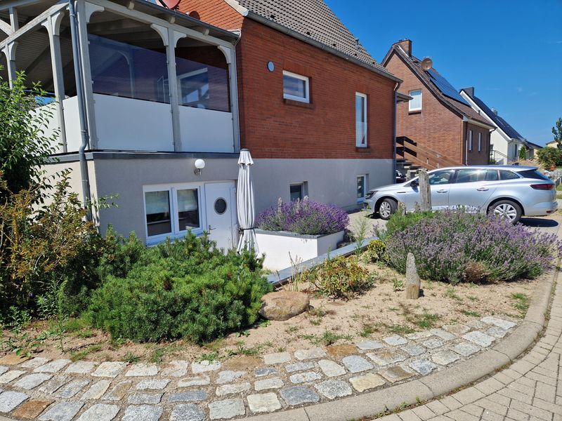 Schöne, möbelierte Wohnung mit Einbauküche in ruhiger Lage in Kühlungsborn-West